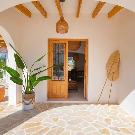 Mawaki Villa